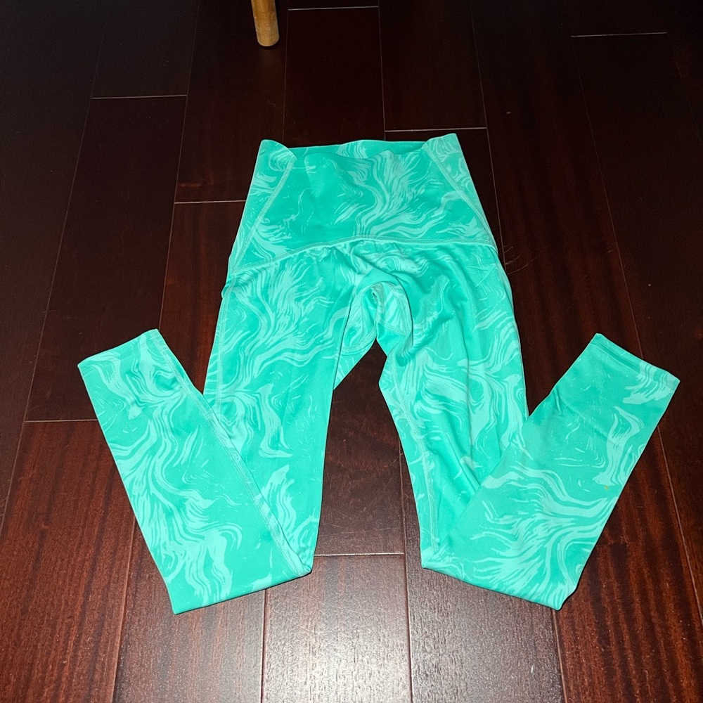 Gymshark Aqua‎ Swirl Leggings